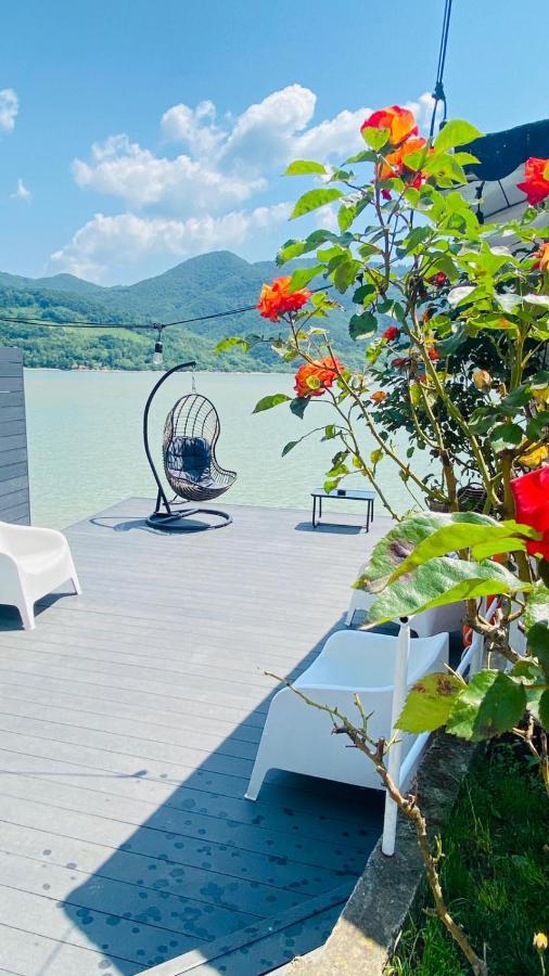 Noah River House Orşova Exteriér fotografie