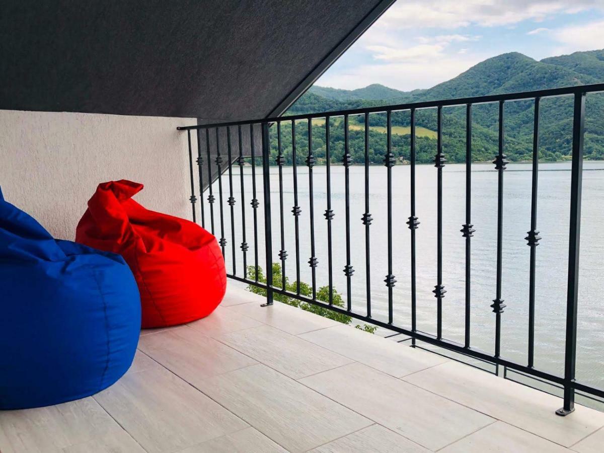 Noah River House Orşova Exteriér fotografie